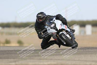 media/Oct-13-2025-Lets Ride (Mon) [[1a1cd08581]]/B Group/1020am (Sweeper)/